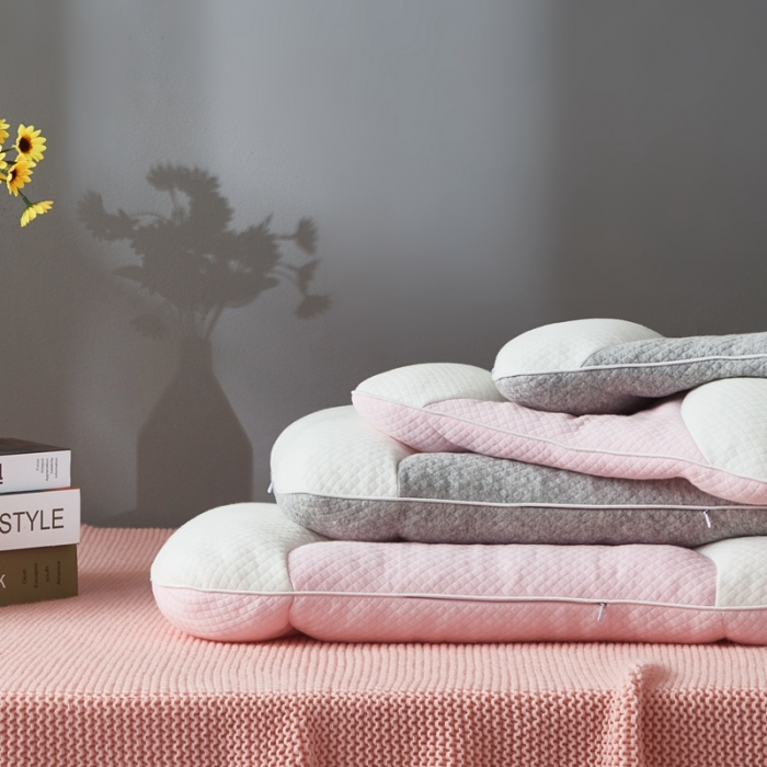 91家纺网 家纺一手货源 找家纺 星芯合家纺 2024新款亲子情侣软管枕 粉色