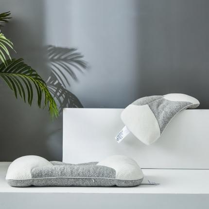 91家纺网 家纺一手货源 找家纺 星芯合家纺 2024新款亲子情侣软管枕 灰色