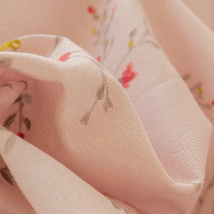 91家纺网 家纺一手货源 找家纺 千朵 2021新款全棉四件套 小城故事-粉