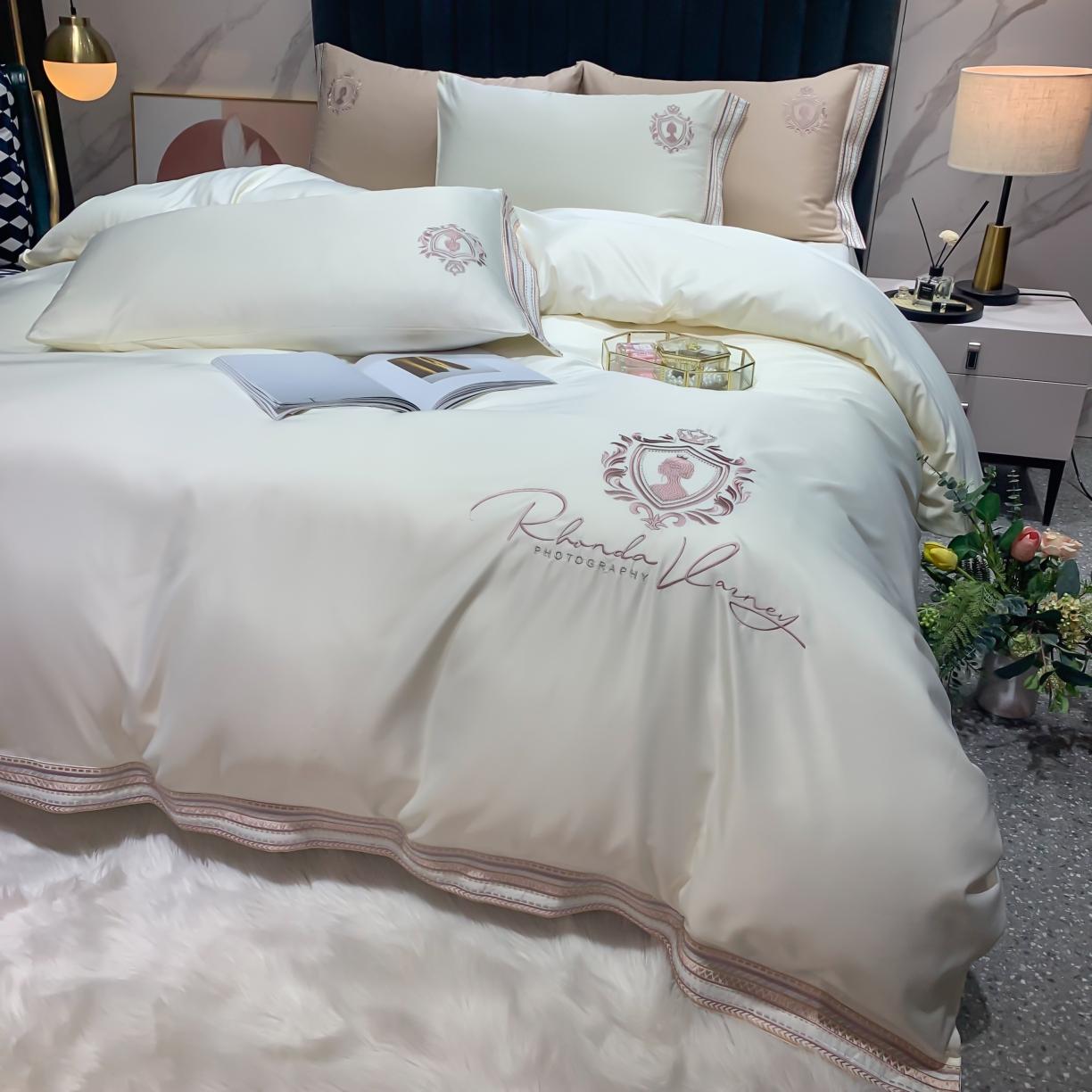 91家纺网 家纺一手货源 找家纺 安妮家居 2021新款水洗真丝刺绣四件套-奈雪系列 微微白