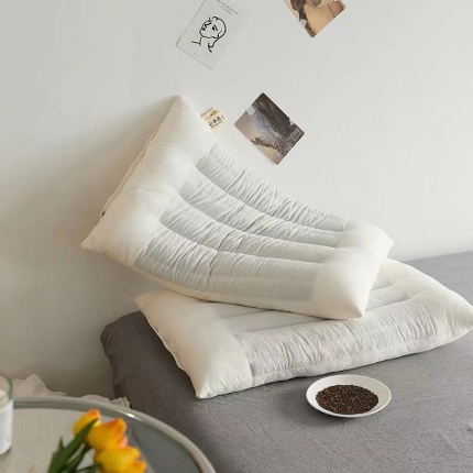 91家纺网 家纺一手货源 找家纺 2021日式原棉A类母婴级儿童学生羽丝绒枕头成人酒店护颈软枕