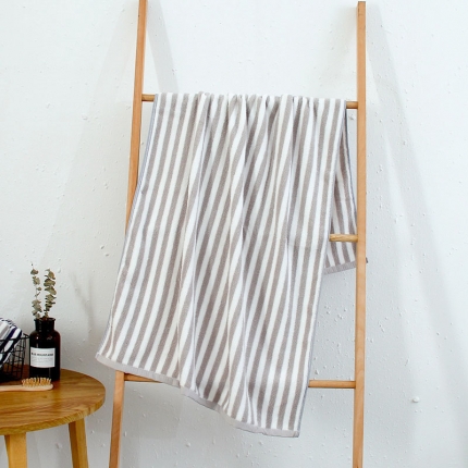 91家纺网 家纺一手货源 找家纺 【条纹浴巾】日式无印全棉良品条纹毛圈柔软浴巾浴室简约手巾面巾