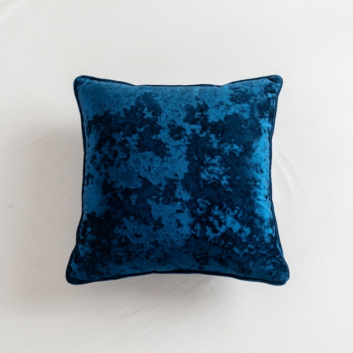 91家纺网 家纺一手货源 找家纺 （总）918拾朵家居 新款冰花绒抱枕