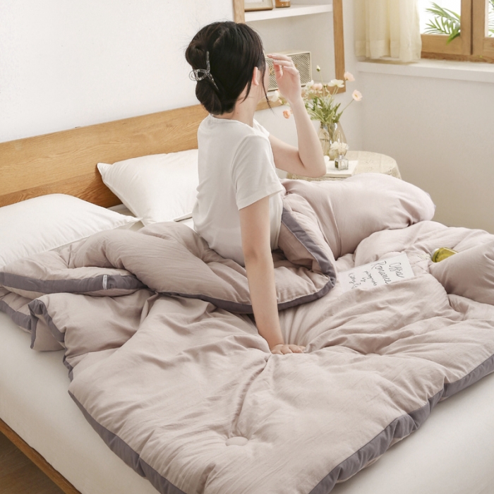 91家纺网 家纺一手货源 找家纺 森林人 2022新款水洗棉立体冬被春秋被子空调被芯立体卡其灰