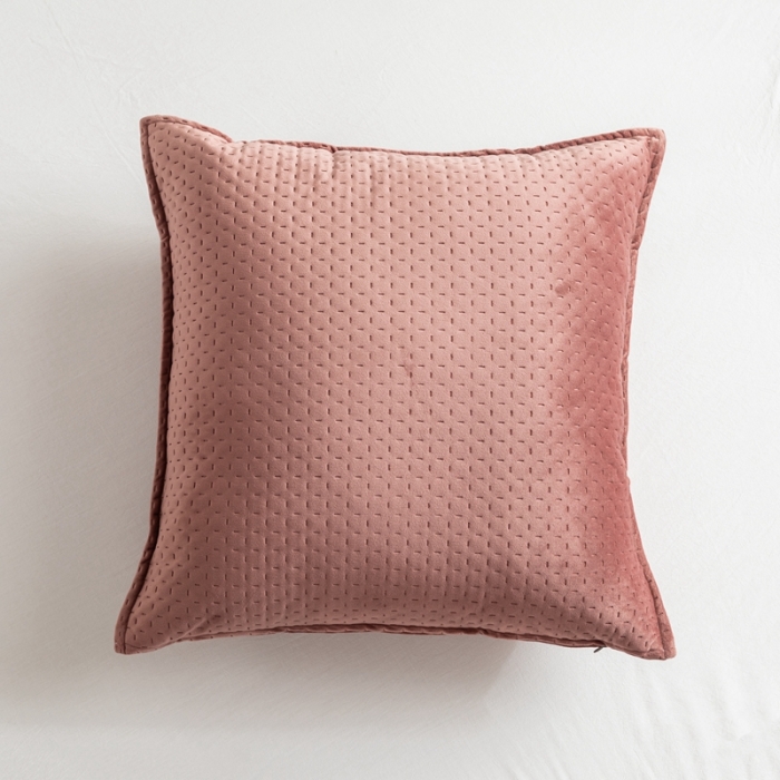 91家纺网 家纺一手货源 找家纺 （总）918拾朵家居新款荷兰绒压花抱枕瑞比娅