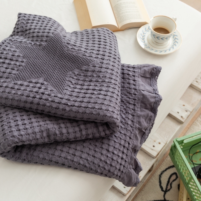 91家纺网 家纺一手货源 找家纺 918拾朵家居2021新款全棉华夫格毛巾被盖毯 黛紫色