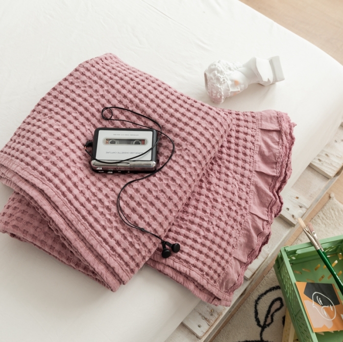 91家纺网 家纺一手货源 找家纺 918拾朵家居2021新款全棉华夫格毛巾被盖毯 藕荷粉