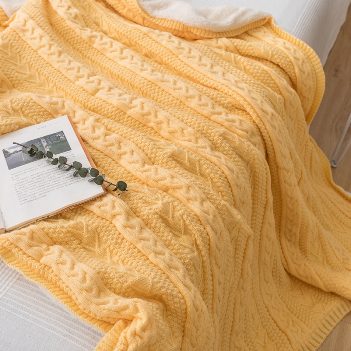 91家纺网 家纺一手货源 找家纺 918拾朵家居 2021新款公主风加绒毯 柠檬黄