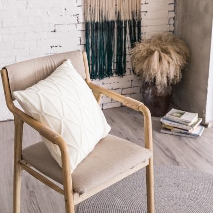 918拾朵家居 2021新款米字结抱枕 白色