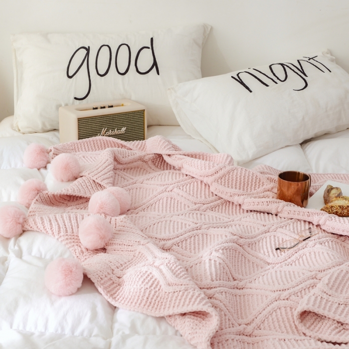 91家纺网 家纺一手货源 找家纺 918拾朵家居 2021新款雪尼尔球球毯 粉色