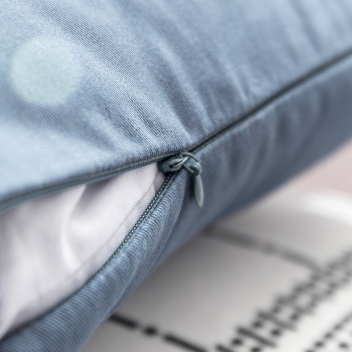 91家纺网 家纺一手货源 找家纺 （总）918拾朵家居 新款刺绣流苏抱枕伊丽娅