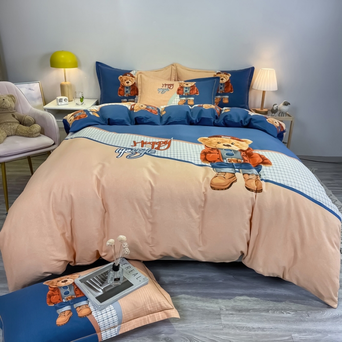 91家纺网 家纺一手货源 找家纺 金爱家 2021新款大版磨毛卡通系列四件套 快乐熊宝