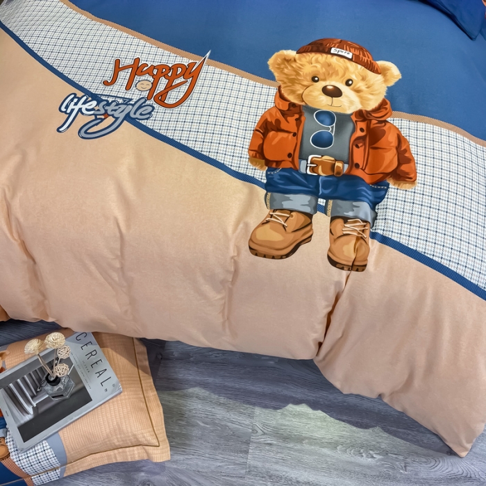 91家纺网 家纺一手货源 找家纺 金爱家 2021新款大版磨毛卡通系列四件套 快乐熊宝