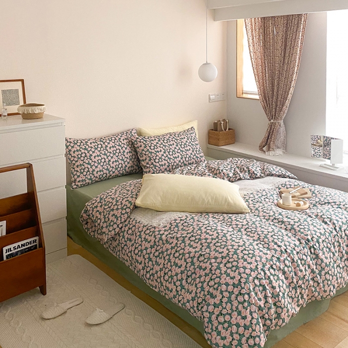 91家纺网 家纺一手货源 找家纺 窝米 2021新款夏季新品13370全棉活性印花四件套满天星