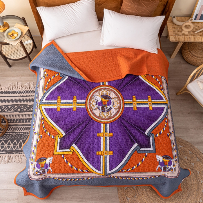 91家纺网 家纺一手货源 找家纺 卡奥家纺 2021新款异域风纯棉盖被床盖夏被 皇冠马