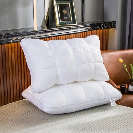 （总）浩宇家纺 新款全棉扭花枕芯面包枕头成人家用酒店风格款