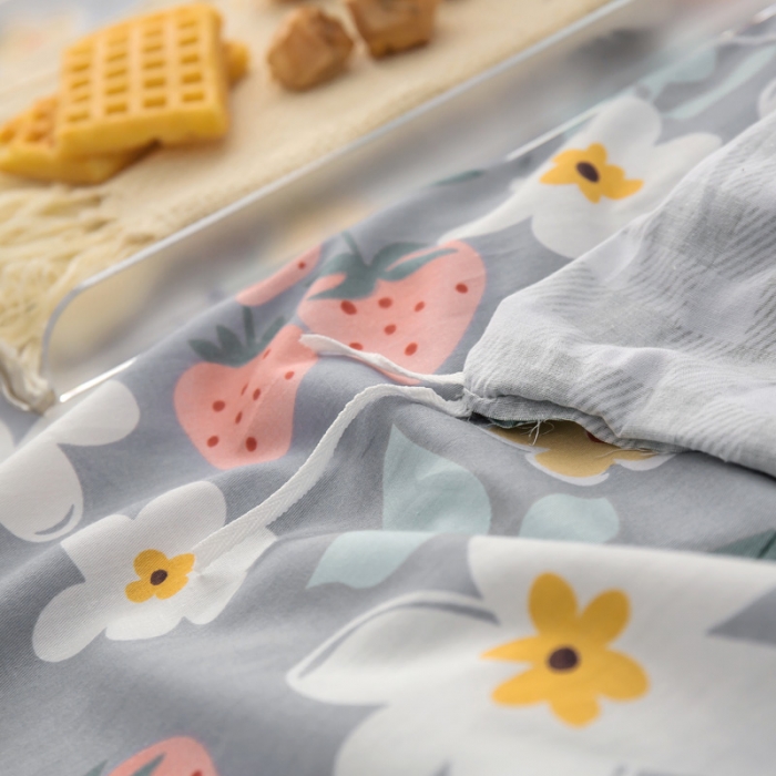 91家纺网 家纺一手货源 找家纺 绵庭 2021新款全棉12868单被套 草莓约定-灰