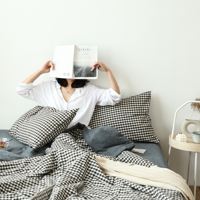 91家纺网 家纺一手货源 找家纺 安莱生活 2021新款夏被系列 黑小格