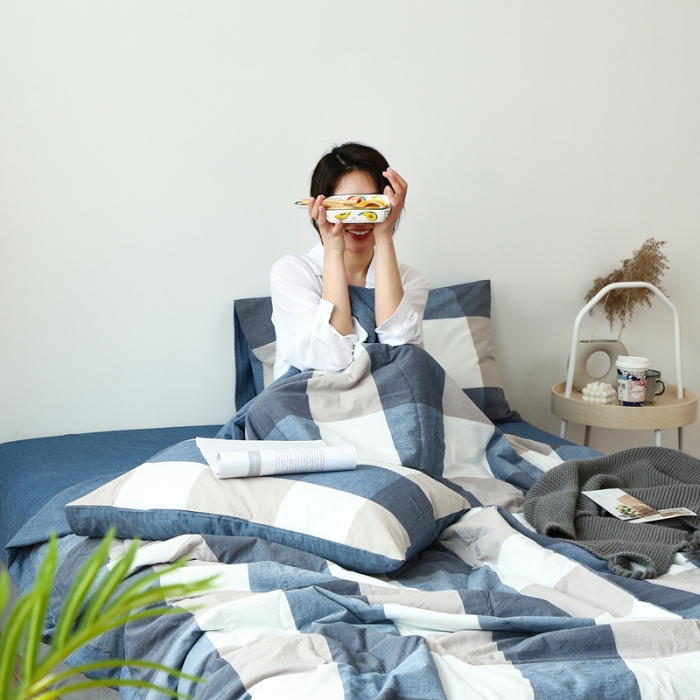 91家纺网 家纺一手货源 找家纺 安莱生活 2021新款夏被系列 蓝大格