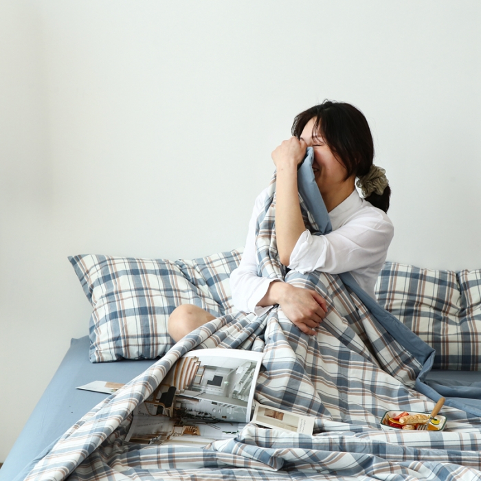 91家纺网 家纺一手货源 找家纺 安莱生活 2021新款夏被系列 蓝湛格