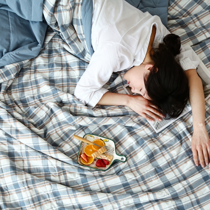 91家纺网 家纺一手货源 找家纺 安莱生活 2021新款夏被系列 蓝湛格