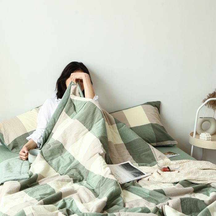 91家纺网 家纺一手货源 找家纺 安莱生活 2021新款夏被系列 绿大格