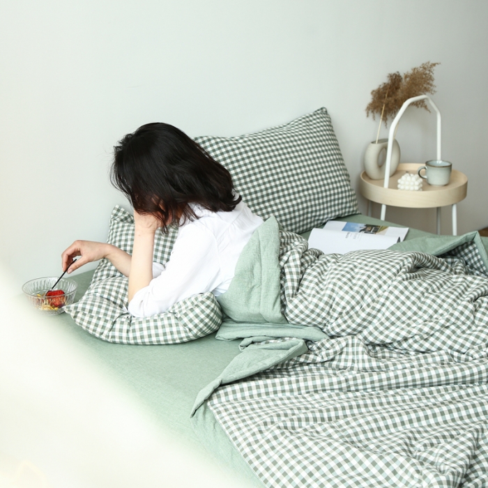 91家纺网 家纺一手货源 找家纺 安莱生活 2021新款夏被系列 绿小格