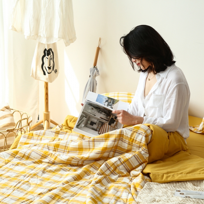 91家纺网 家纺一手货源 找家纺 安莱生活 2021新款夏被系列 芒果格