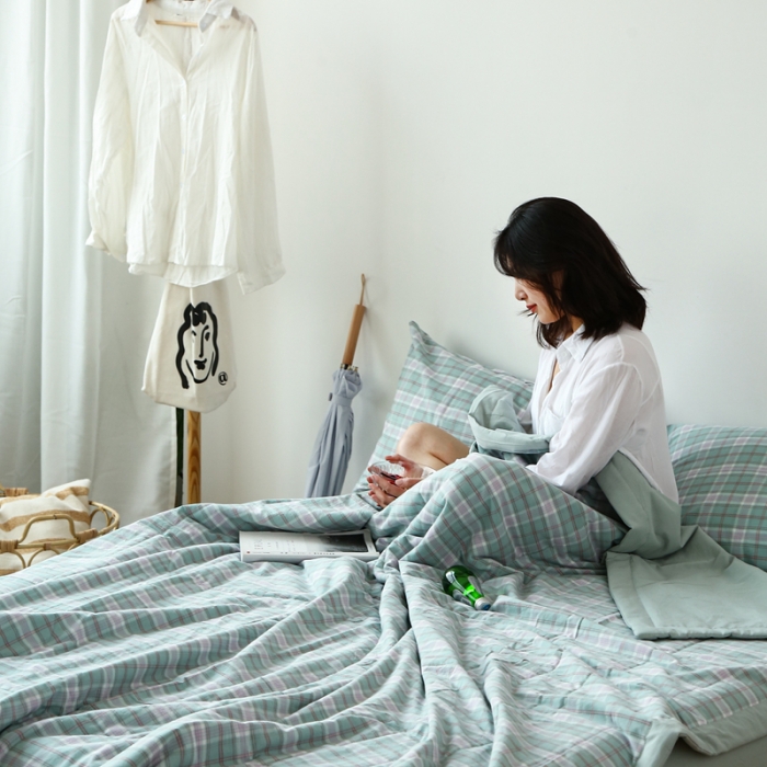 91家纺网 家纺一手货源 找家纺 安莱生活 2021新款夏被系列 青柠格