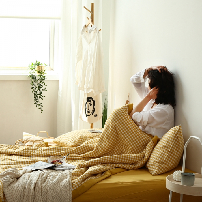 91家纺网 家纺一手货源 找家纺 安莱生活 2021新款夏被系列 小黄格