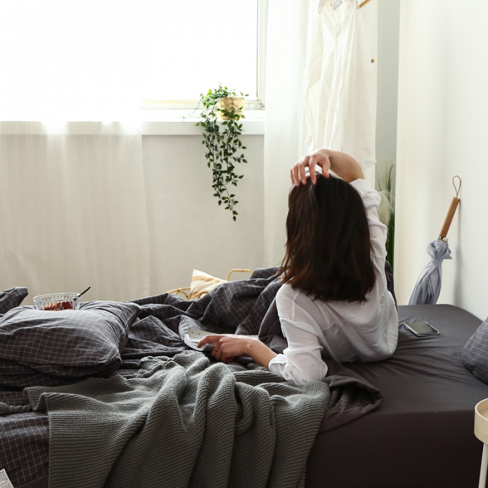 91家纺网 家纺一手货源 找家纺 安莱生活 2021新款夏被系列 小灰格