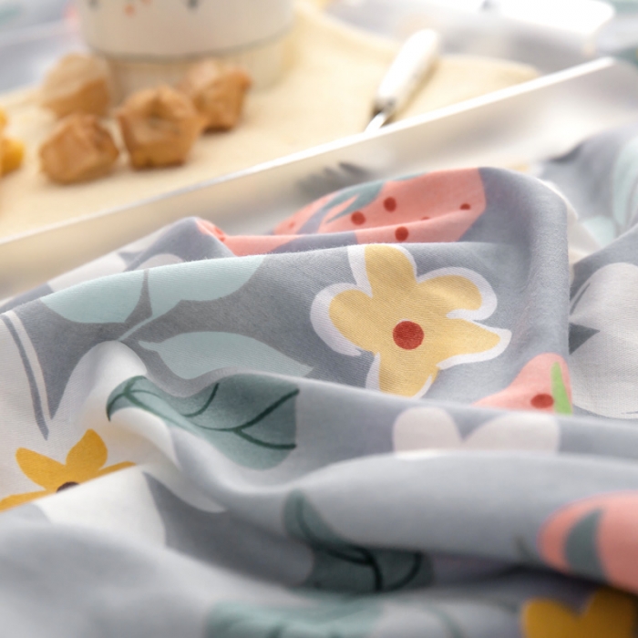 91家纺网 家纺一手货源 找家纺 绵庭 2021新款全棉12868单枕套 草莓约定-灰