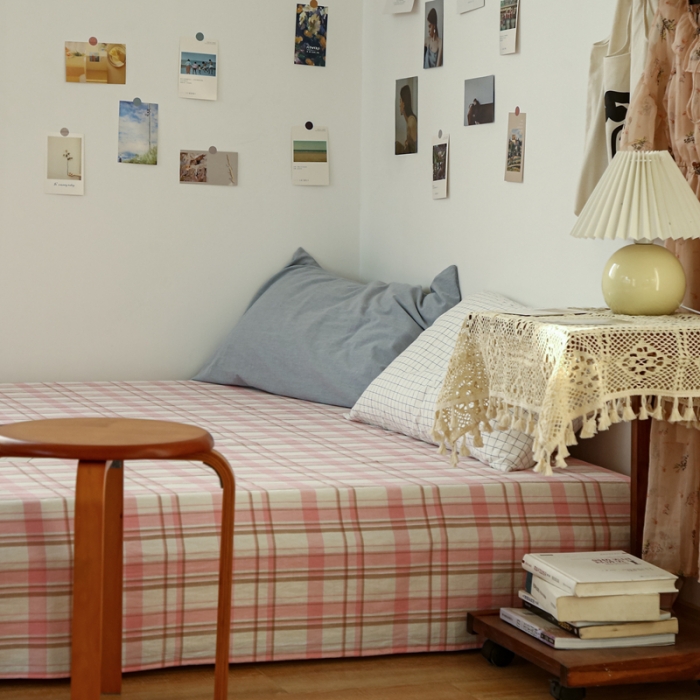 91家纺网 家纺一手货源 找家纺 安莱生活 2021新款色织全棉水洗棉单床单 草莓格