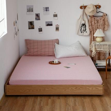 91家纺网 家纺一手货源 找家纺 安莱生活 2021新款色织全棉水洗棉单床笠 玫粉小格