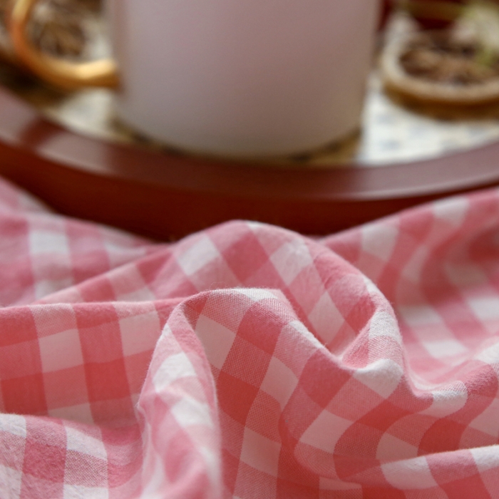 91家纺网 家纺一手货源 找家纺 安莱生活 2021新款色织全棉水洗棉单床笠 玫粉小格