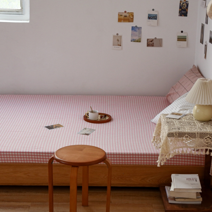 91家纺网 家纺一手货源 找家纺 安莱生活 2021新款色织全棉水洗棉单床笠 玫粉小格