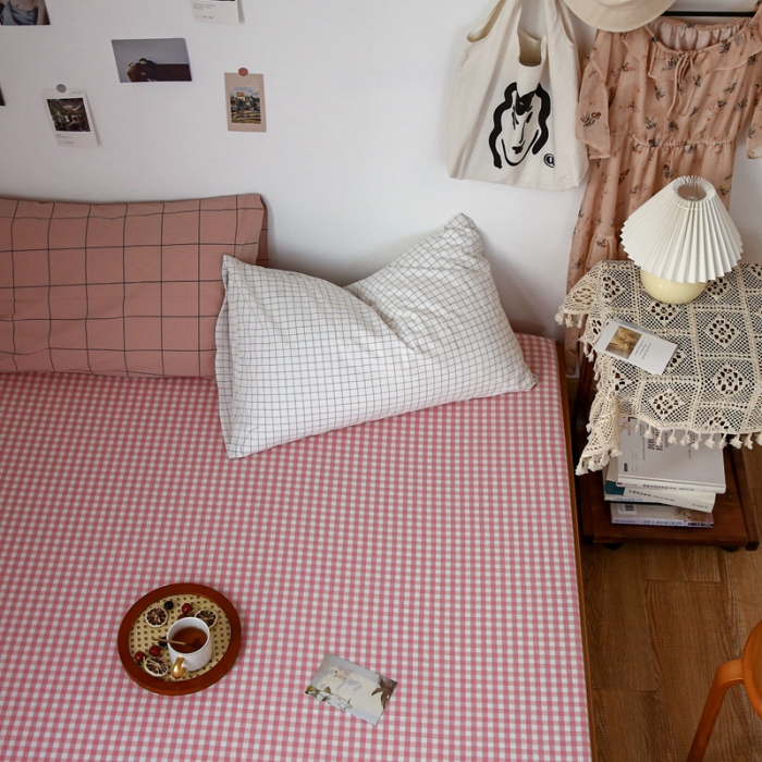 91家纺网 家纺一手货源 找家纺 安莱生活 2021新款色织全棉水洗棉单床笠 玫粉小格