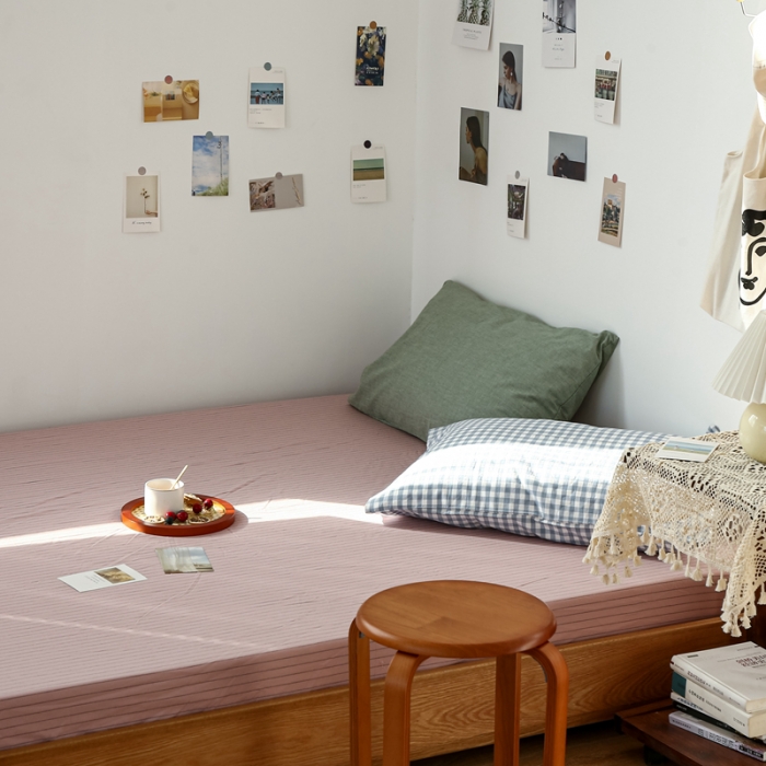 91家纺网 家纺一手货源 找家纺 安莱生活 2021新款色织全棉水洗棉单床笠 藕粉细条