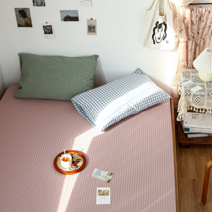 91家纺网 家纺一手货源 找家纺 安莱生活 2021新款色织全棉水洗棉单床笠 藕粉细条