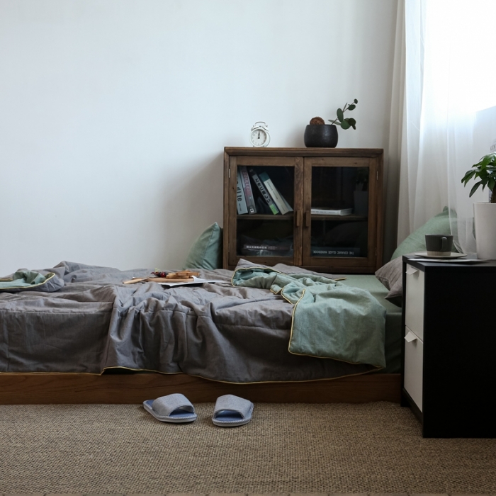 91家纺网 家纺一手货源 找家纺 安莱生活 2021新款全棉水洗棉双拼纯色夏被 草绿+浅灰