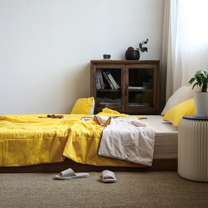 91家纺网 家纺一手货源 找家纺 安莱生活 2021新款全棉水洗棉双拼纯色夏被 亮黄+米白