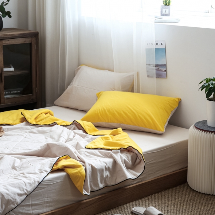 91家纺网 家纺一手货源 找家纺 安莱生活 2021新款全棉水洗棉双拼纯色夏被 亮黄+米白