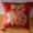 91家纺网 家纺一手货源 找家纺 （总）新款婚庆抱枕大红色抱枕赠品绸缎抱枕套新婚抱枕一件代发