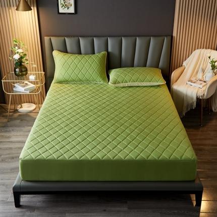 91家纺网 家纺一手货源 找家纺 花言狐语 2025新款水洗棉防水隔尿夹棉床笠军绿色