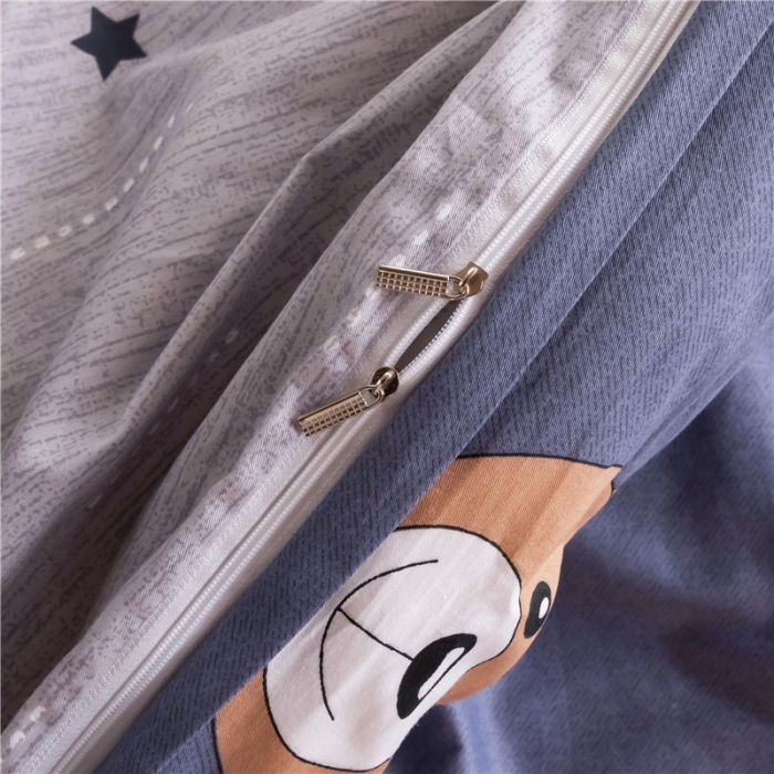 91家纺网 家纺一手货源 找家纺 芃成家纺 2021新款学生三件套 布朗熊