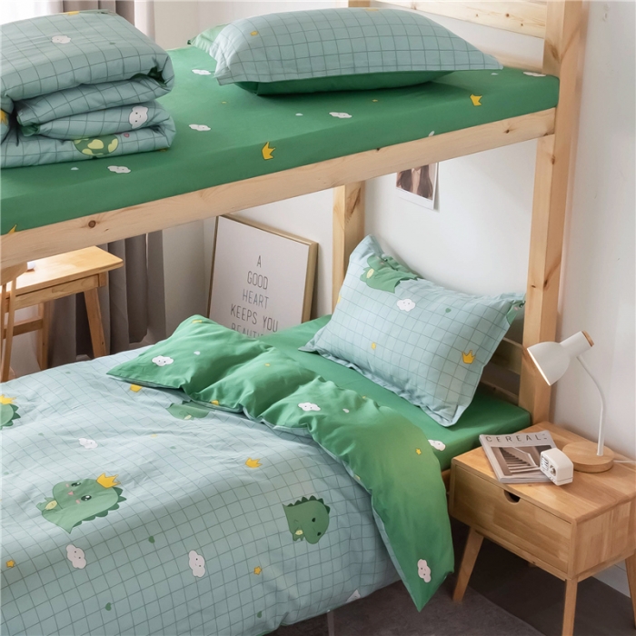 91家纺网 家纺一手货源 找家纺 芃成家纺 2021新款学生三件套 动漫恐龙