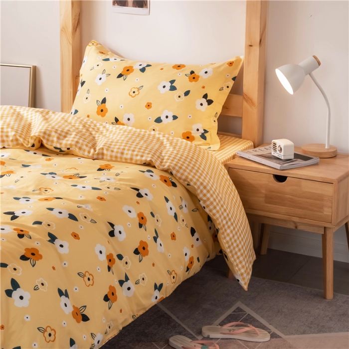 91家纺网 家纺一手货源 找家纺 芃成家纺 2021新款学生三件套 花香蜜语