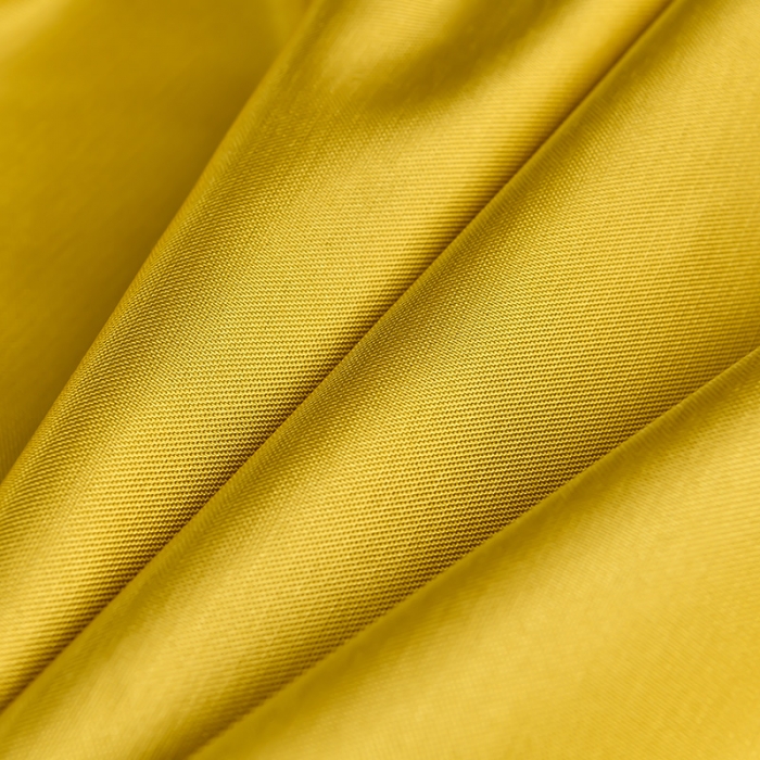 91家纺网 家纺一手货源 找家纺 芃成家纺 2021新款冰丝凉席刺绣床单款 草莓姜黄