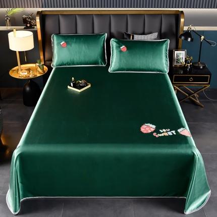 芃成家纺 2021新款冰丝凉席刺绣床单款 草莓墨绿