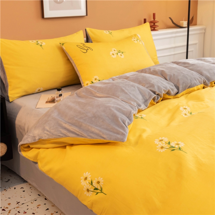 91家纺网 家纺一手货源 找家纺 芃成家纺 2021新款棉加绒四件套 花香清新